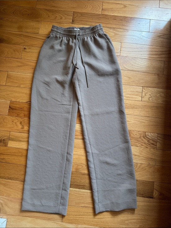 Aritzia Pants - Artizia Thesis Pants Nomad Taupe